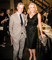 WNWN DLN Dinner Flora Bar Guests 2 Thumbnail