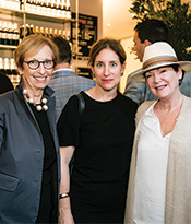 WNWN DLN Dinner Flora Bar Ladies Thumbnail