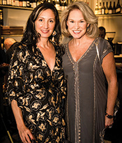 WNWN DLN Dinner Flora Bar Laura Kirar_Libby Langdon Thumbnail