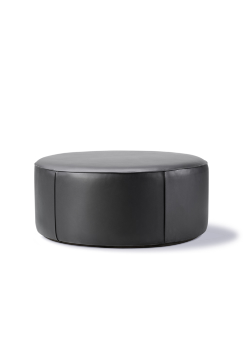 FAIR_Fredericia_Mono-Pouf-35_Gallery-1