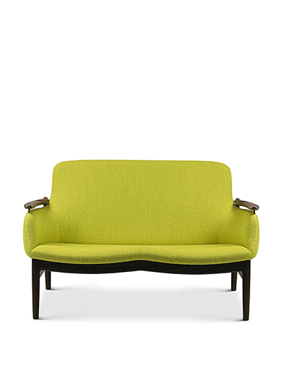 FAIR_House-of-Finn-Juhl_53-Sofa_Main