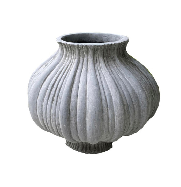 Pennoyer-Newman_Small-Petal-Planter_Gallery