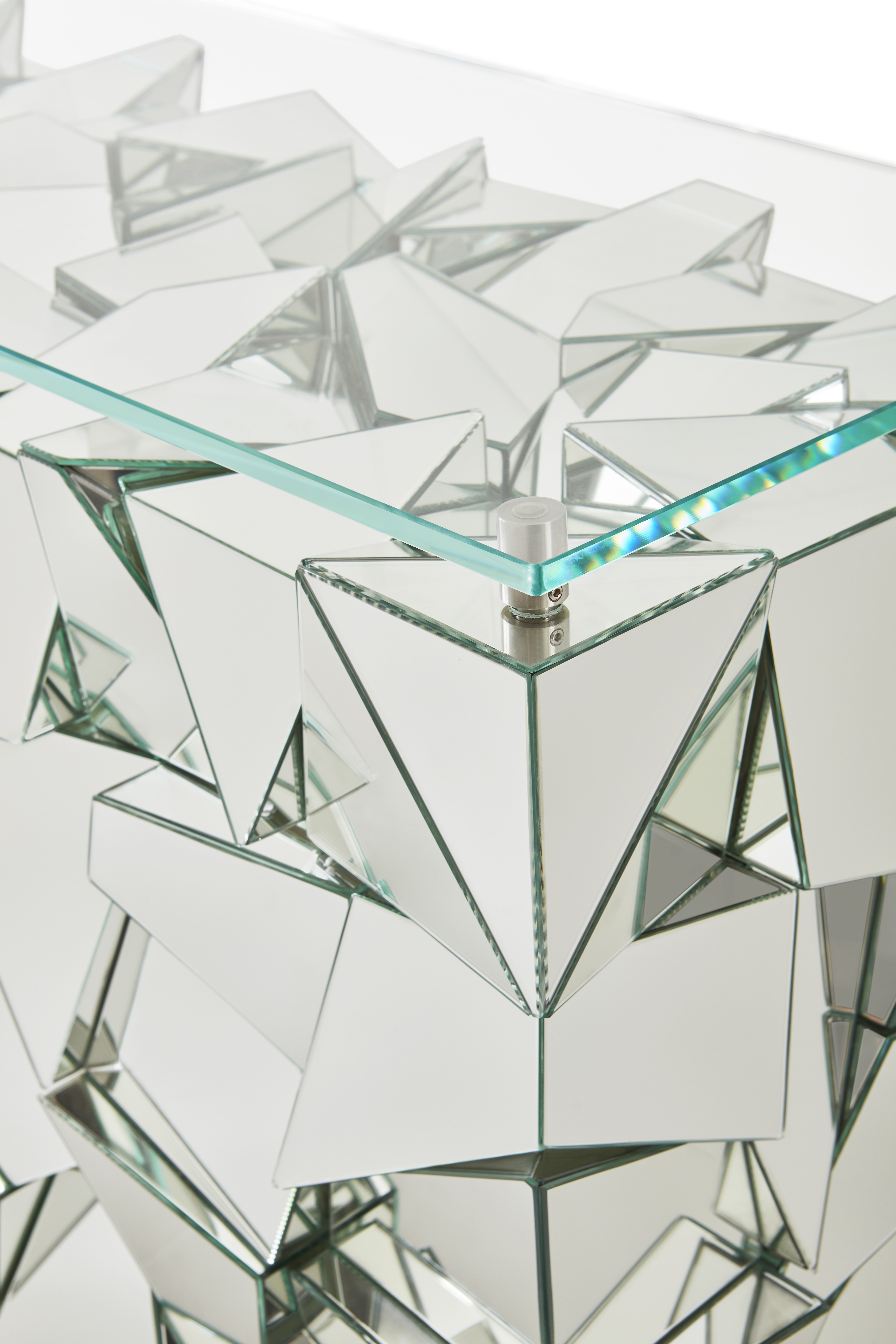 Baker_products_WNWN_reflection_console_BAA3266_DETAIL-1