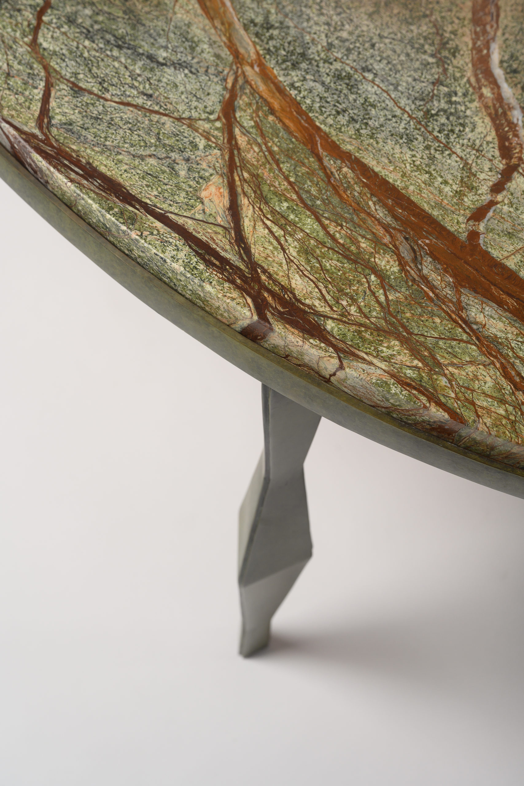 NYDC_WNWN_currey_and_co_products_david_sutherland_Arthur Coffee Table_BEE_4999