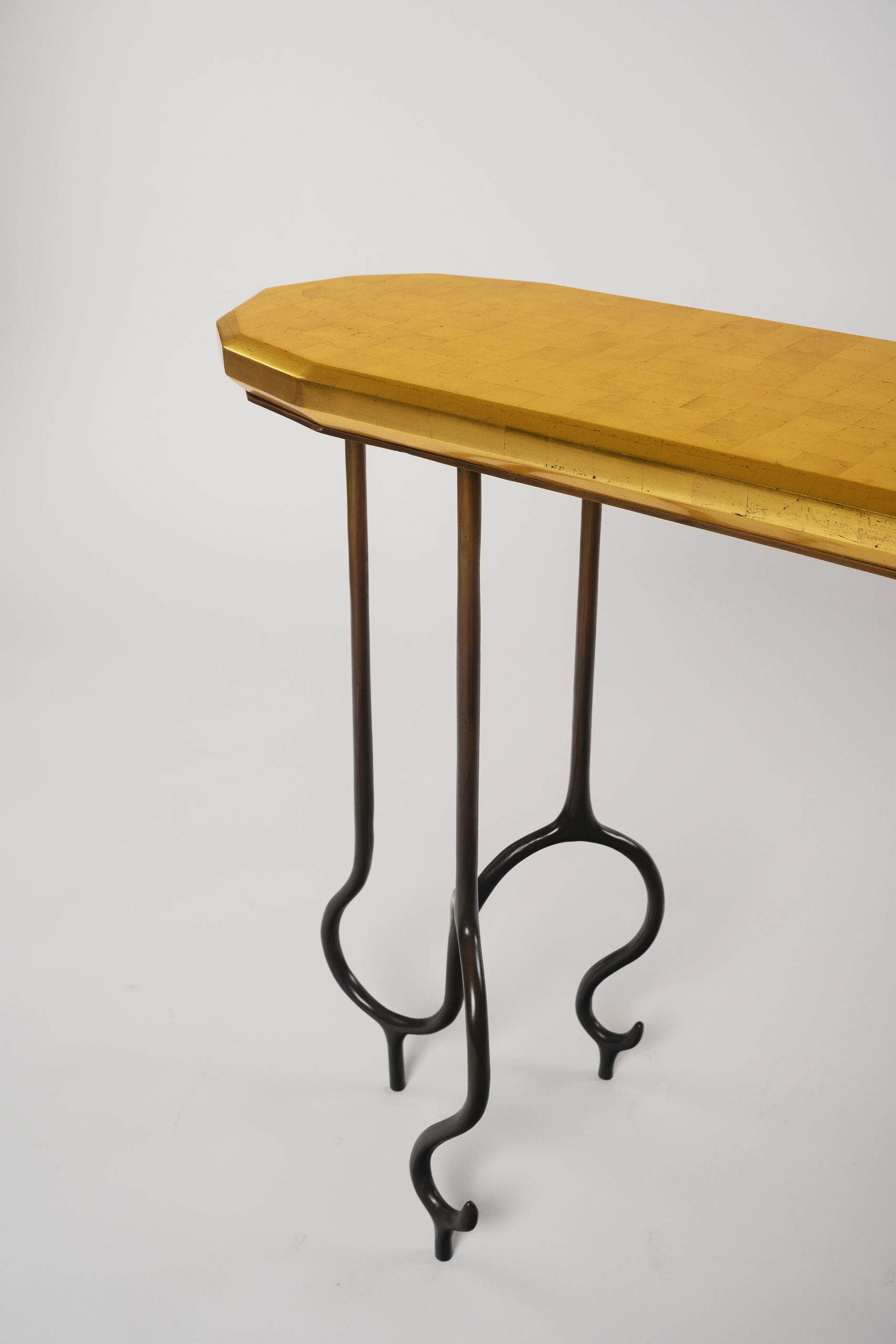 NYDC_WNWN_products_david_sutherland_elan_atelier_Faroh_Console_BEE_5112