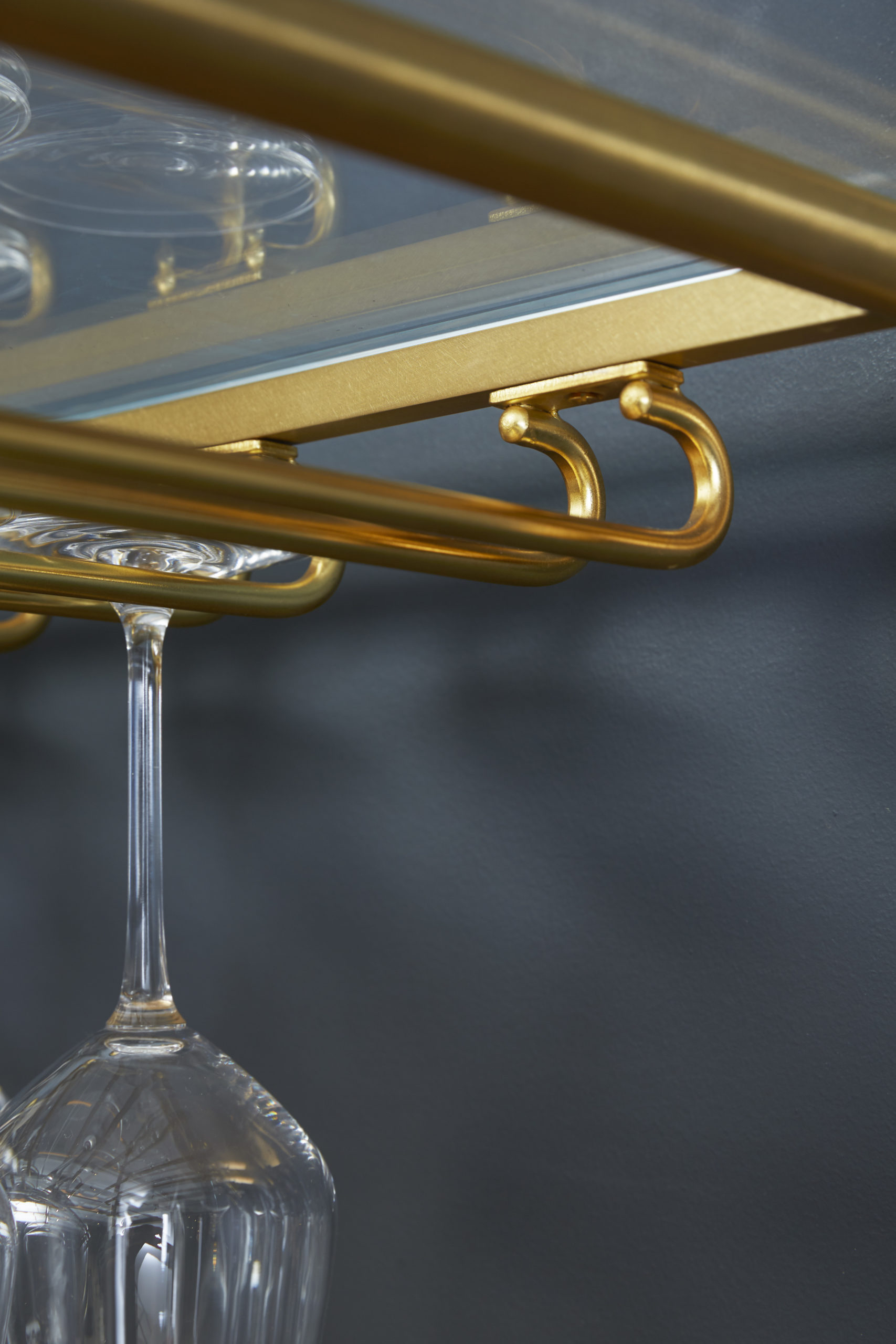 amuneal_products_WNWN_NYDC_5Lacquer-Bar-Detail-Wine-Glass-Rack-amuneal_nycshowroom_2019_0452_proof-scaled-1