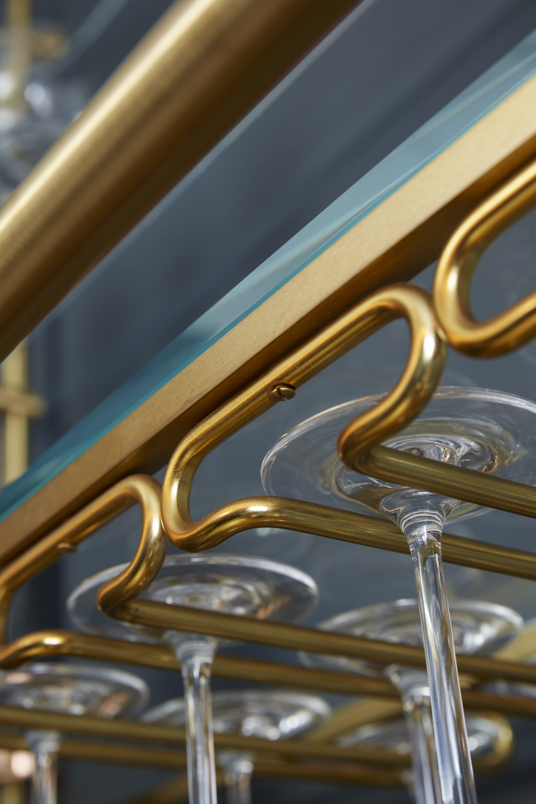 amuneal_products_WNWN_NYDC_6Lacquer-Bar-Detail-Wine-Glass-Rack-amuneal_nycshowroom_2019_0440_proof-scaled-1