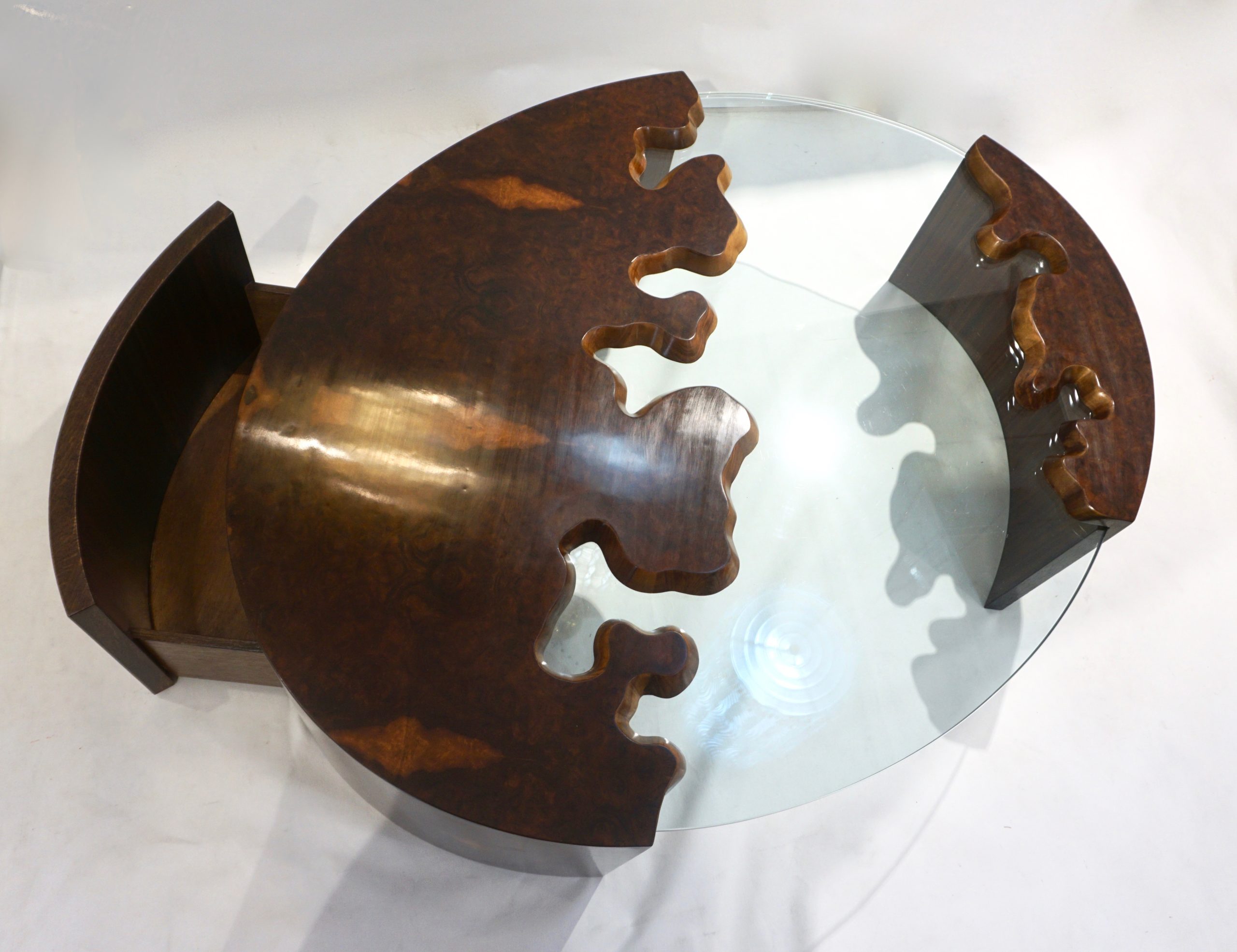 cosulich_interiors_and_antiques_products_new_york_design_Bespoke_1980_Italian_Organic_Walnut_Veneer_Glass_Oval_Coffee_Table_top-scaled-1