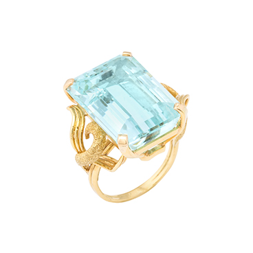 Aquamarine Retro Gold Ring