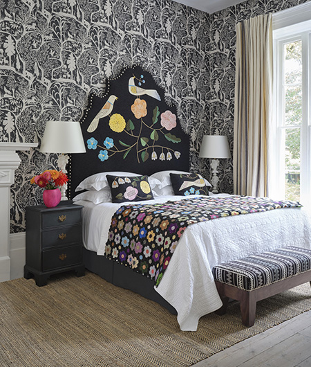 Minnie Kemp X MindTheGap_Enchanted Woodland wallpaper Equinox-017-UPPR-UPPR